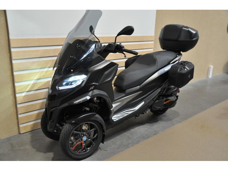 PIAGGIO MP3 530 HPE EXCLUSIVE