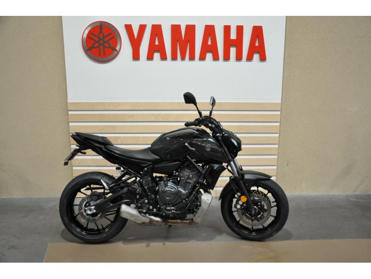 YAMAHA MT-07 (47.5CV)