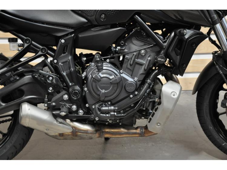 YAMAHA MT-07 (47.5CV)