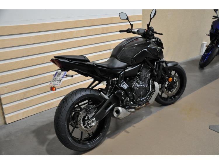 YAMAHA MT-07 (47.5CV)