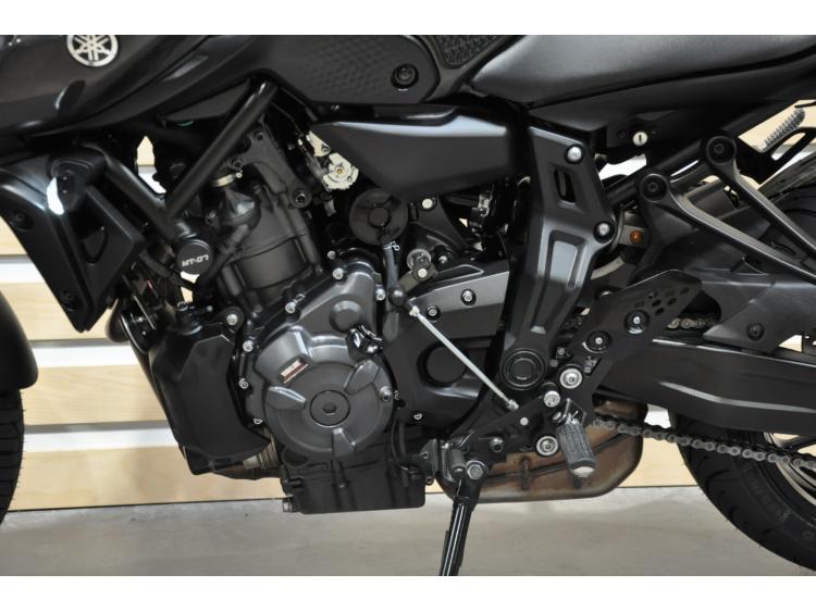 YAMAHA MT-07 (47.5CV)