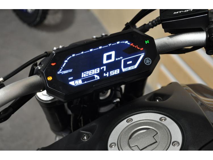 YAMAHA MT-07 (47.5CV)