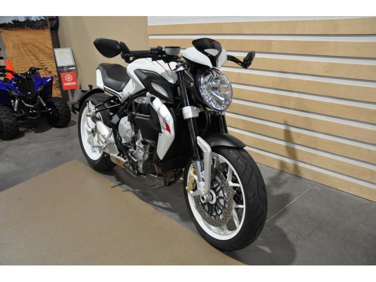 MV AGUSTA BRUTALE 800 Dragster