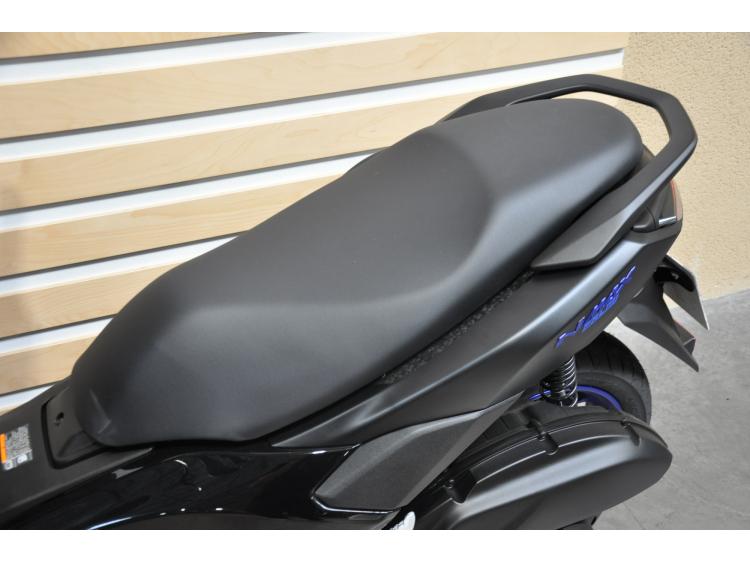YAMAHA NMAX 125 2025