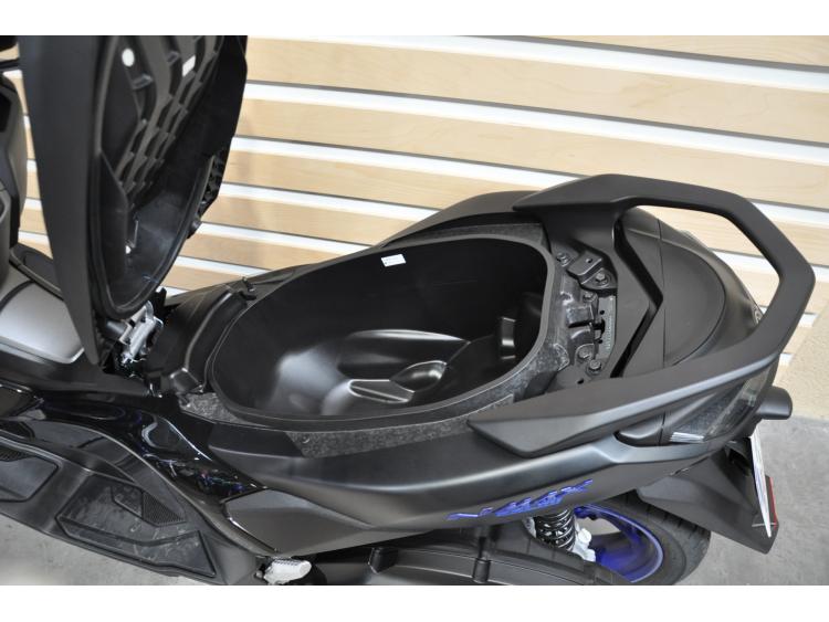 YAMAHA NMAX 125 2025