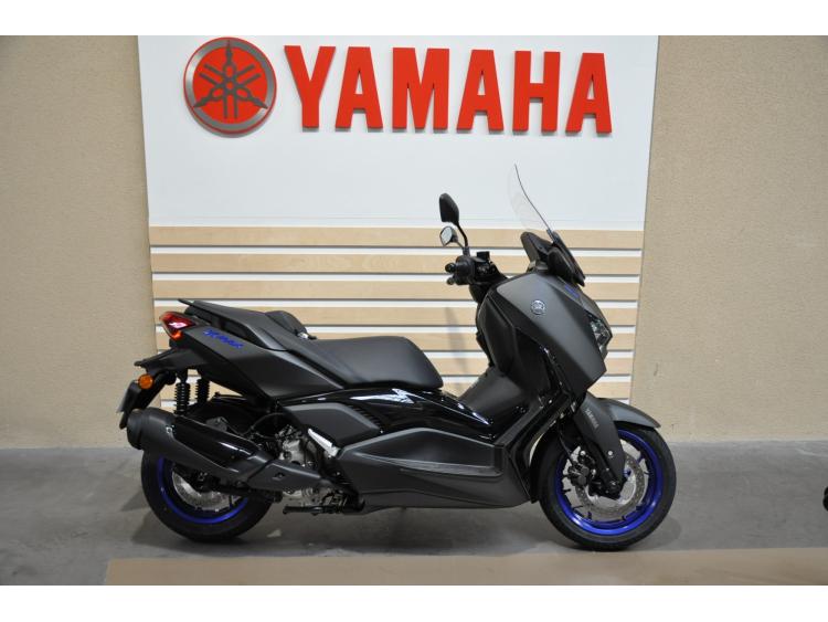 YAMAHA XMAX 300 2025