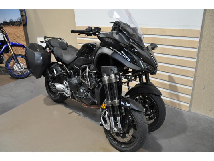 YAMAHA Niken GT 890