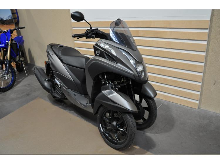 YAMAHA TRICITY 125