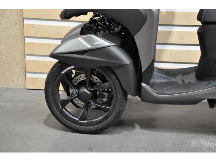 YAMAHA TRICITY 125