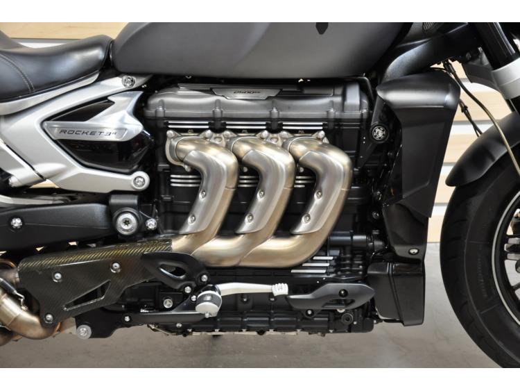 TRIUMPH ROCKET 3 R