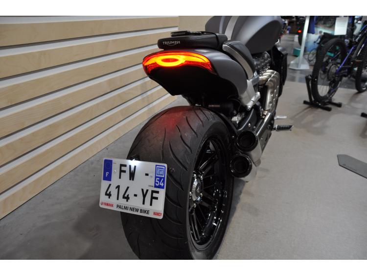 TRIUMPH ROCKET 3 R