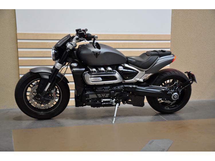 TRIUMPH ROCKET 3 R