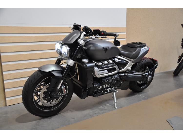 TRIUMPH ROCKET 3 R