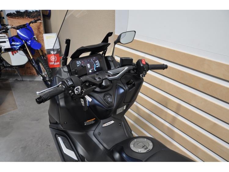 YAMAHA XP T-MAX 560
