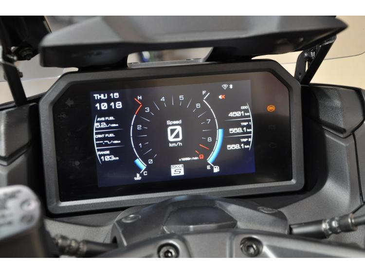 YAMAHA XP T-MAX 560