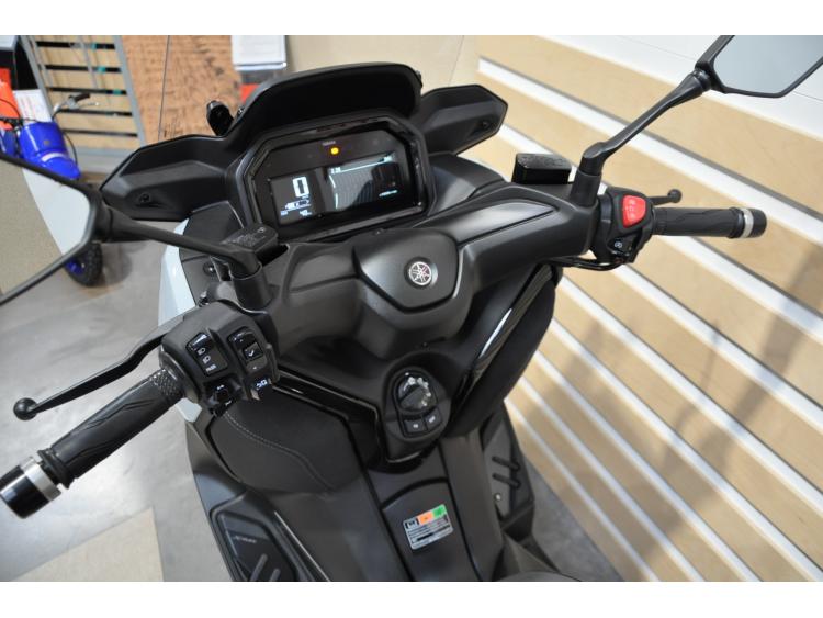 YAMAHA XMAX 125 TECH MAX