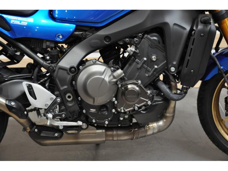 YAMAHA XSR 900 35KW Ligne Akrapovic