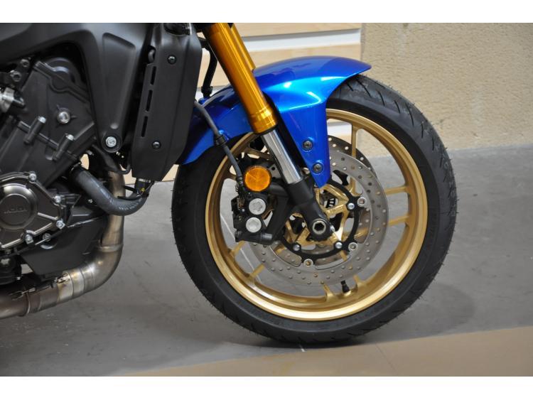 YAMAHA XSR 900 35KW Ligne Akrapovic