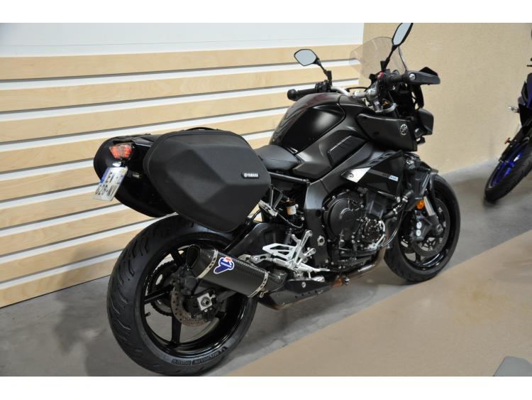 YAMAHA MT-10 TOURER EDITION