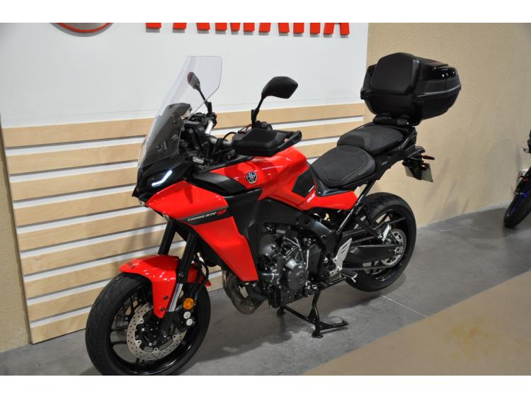 YAMAHA TRACER 9