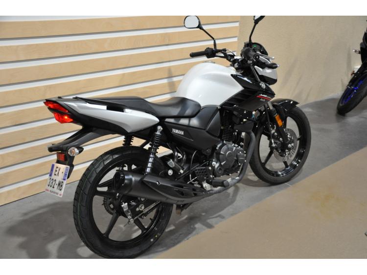 YAMAHA YS 125
