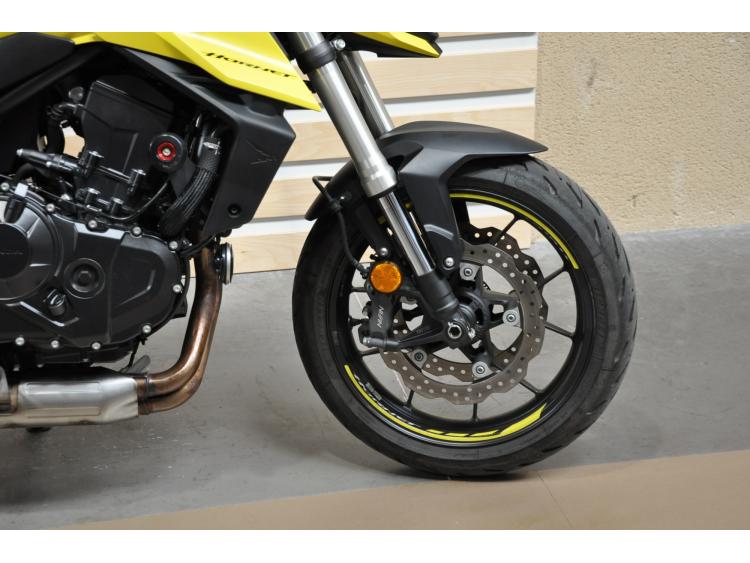 HONDA CB 750 HORNET