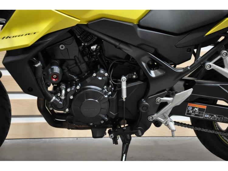 HONDA CB 750 HORNET