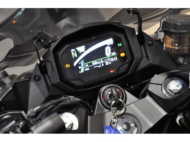 KAWASAKI Z 1000 SX