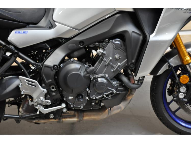 YAMAHA TRACER 9 GT +