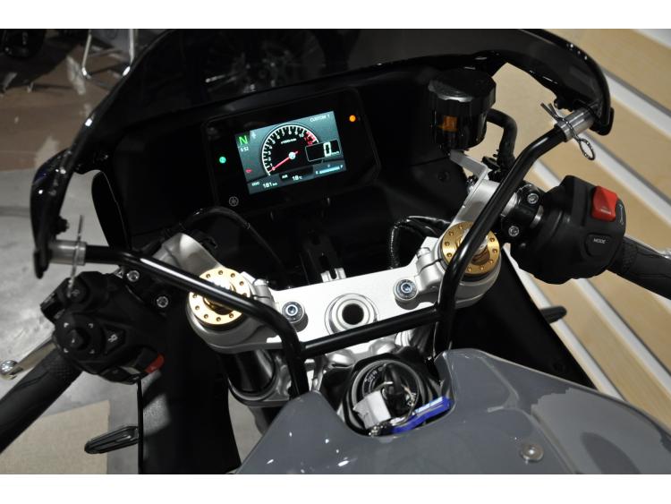 YAMAHA XSR 900 GP Pack racer