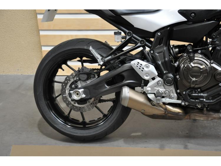 YAMAHA MT-07 (47.5CV)