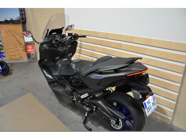 YAMAHA XP T-MAX 560
