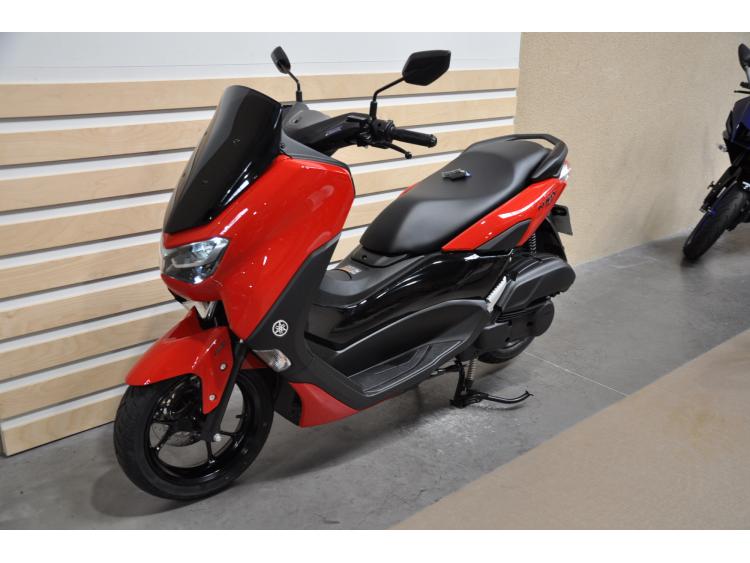 YAMAHA NMAX 125