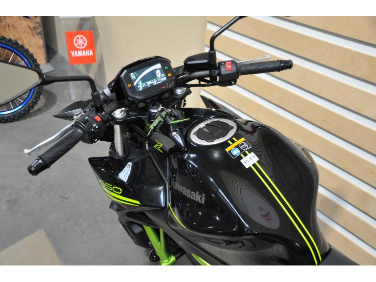 KAWASAKI Z 650 (47.5CV)
