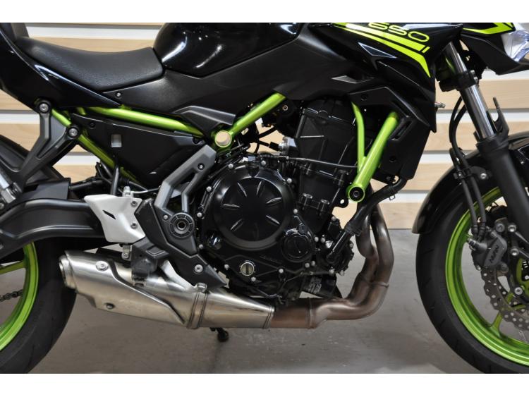 KAWASAKI Z 650 (47.5CV)