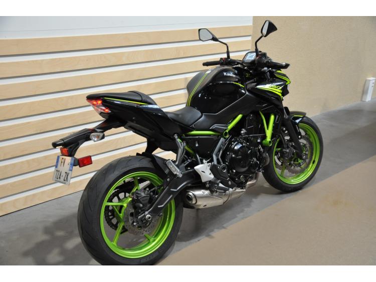 KAWASAKI Z 650 (47.5CV)