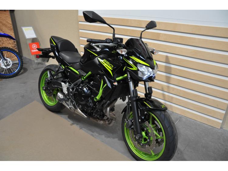 KAWASAKI Z 650 (47.5CV)