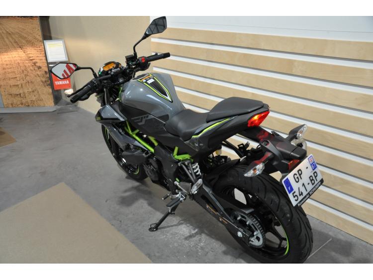 KAWASAKI Z-125