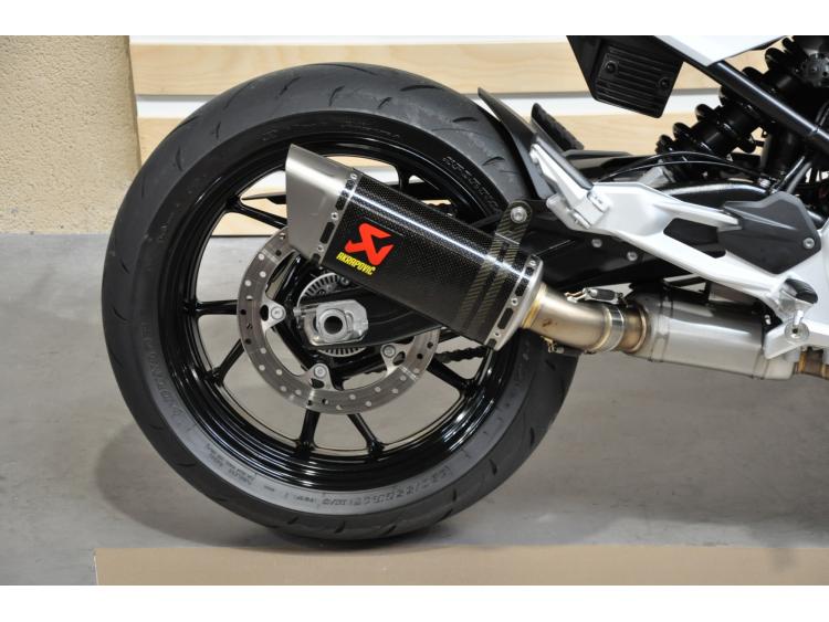 BMW F 900 R 