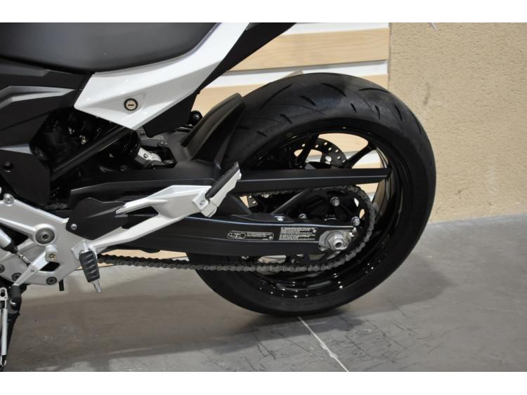 BMW F 900 R 