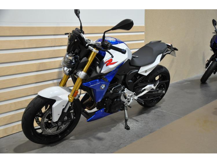 BMW F 900 R 