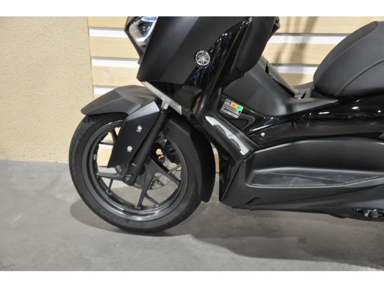 YAMAHA X-MAX 125 IRON MAX