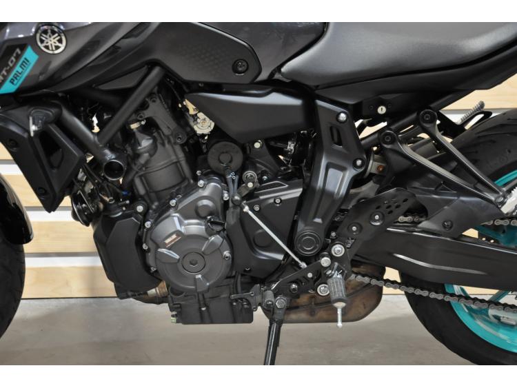 YAMAHA MT-07 (47.5CV)