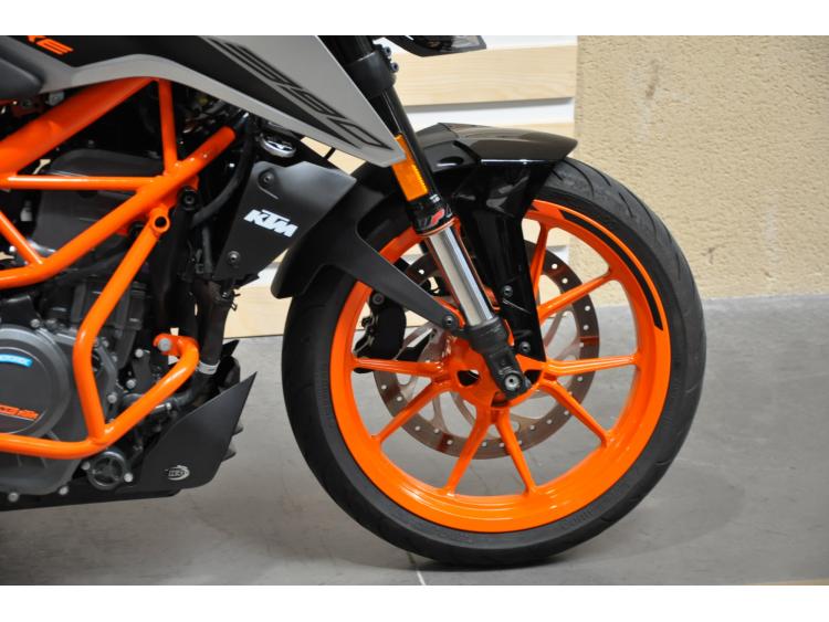 KTM 390 DUKE ABS