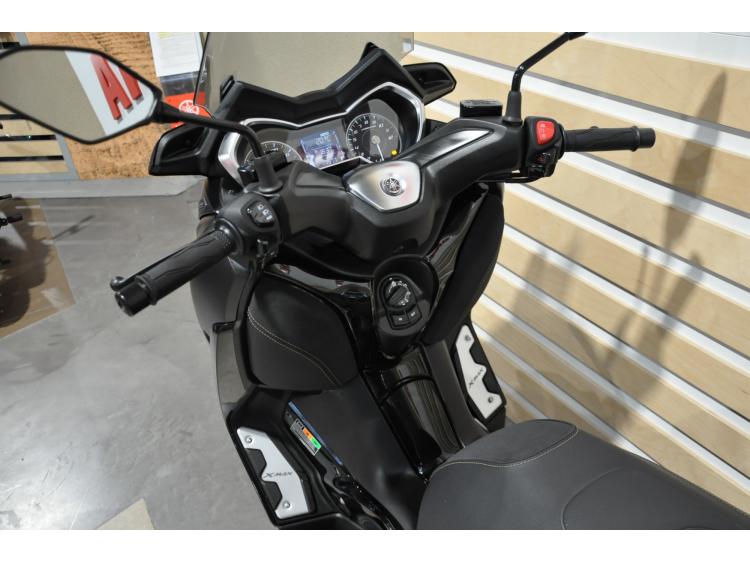 YAMAHA X-MAX 125 IRON MAX