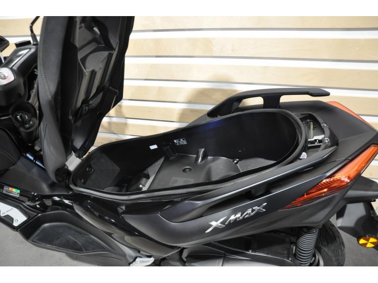 YAMAHA X-MAX 125 IRON MAX