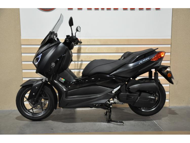 YAMAHA X-MAX 125 IRON MAX