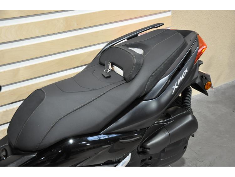YAMAHA X-MAX 125 IRON MAX