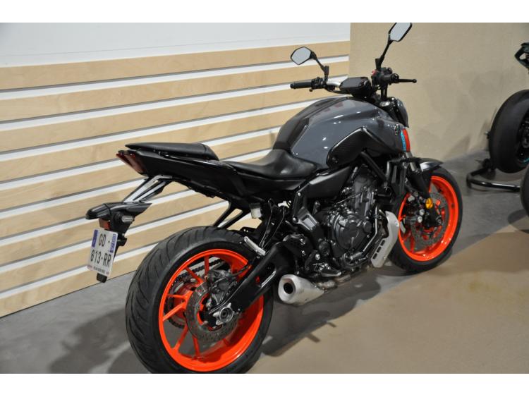 YAMAHA MT-07 (47.5CV)