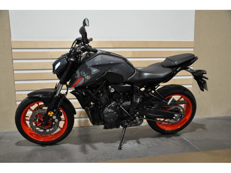 YAMAHA MT-07 (47.5CV)